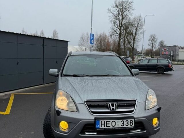 Серый Хонда СРВ, объемом двигателя 2.2 л и пробегом 358 тыс. км за 3761 $, фото 1 на Automoto.ua