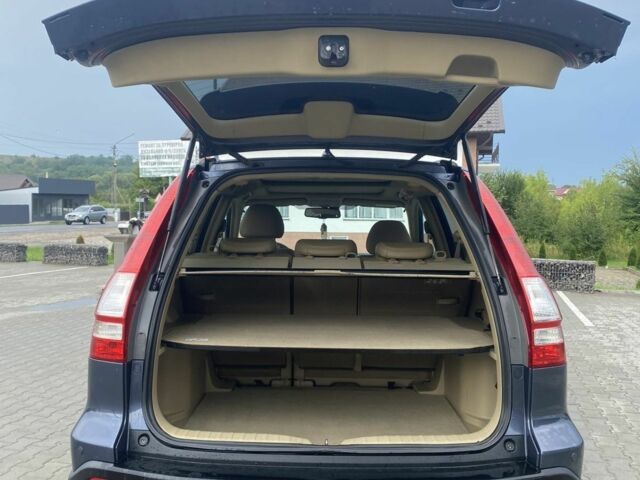 Серый Хонда СРВ, объемом двигателя 2.2 л и пробегом 235 тыс. км за 9500 $, фото 11 на Automoto.ua