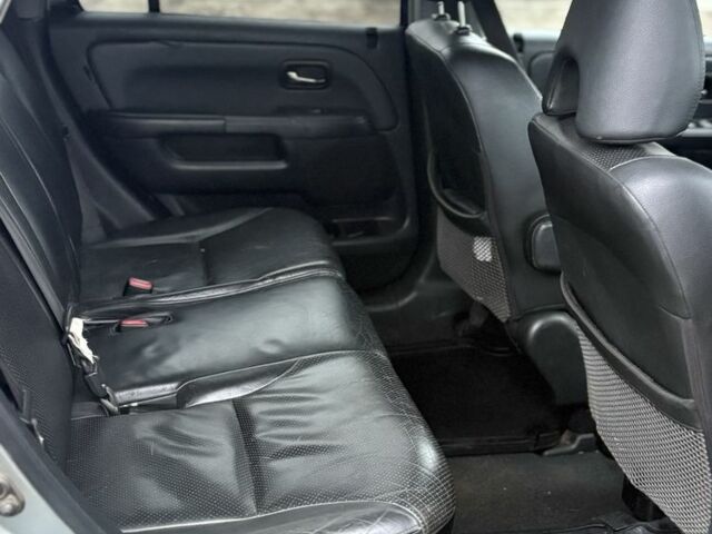 Серый Хонда СРВ, объемом двигателя 2.2 л и пробегом 999 тыс. км за 4700 $, фото 8 на Automoto.ua