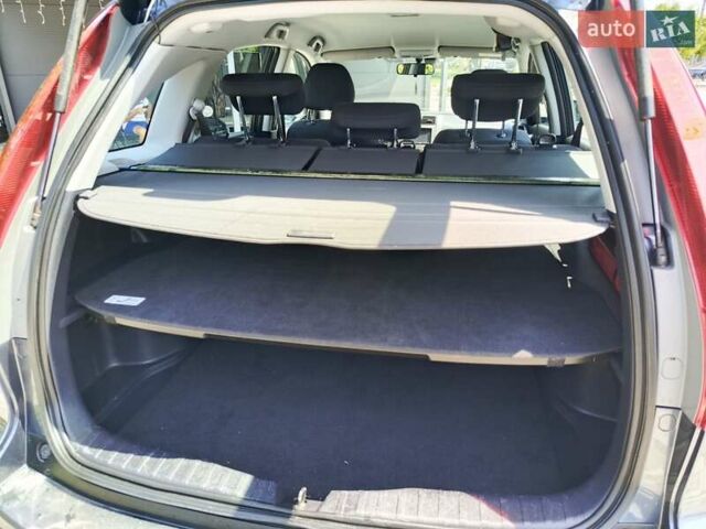 Серый Хонда СРВ, объемом двигателя 2.2 л и пробегом 247 тыс. км за 10550 $, фото 20 на Automoto.ua