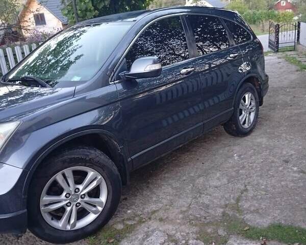 Серый Хонда СРВ, объемом двигателя 2.2 л и пробегом 214 тыс. км за 10500 $, фото 4 на Automoto.ua