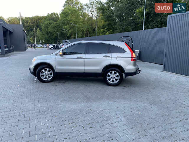 Серый Хонда СРВ, объемом двигателя 2.2 л и пробегом 230 тыс. км за 9500 $, фото 6 на Automoto.ua