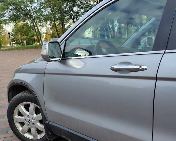 Серый Хонда СРВ, объемом двигателя 2.2 л и пробегом 240 тыс. км за 9900 $, фото 12 на Automoto.ua