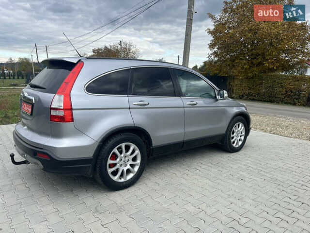 Серый Хонда СРВ, объемом двигателя 2.2 л и пробегом 293 тыс. км за 9800 $, фото 8 на Automoto.ua