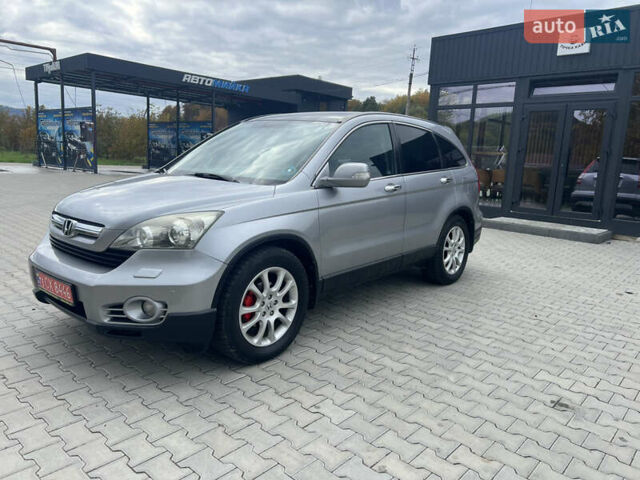 Серый Хонда СРВ, объемом двигателя 2.2 л и пробегом 293 тыс. км за 9800 $, фото 1 на Automoto.ua