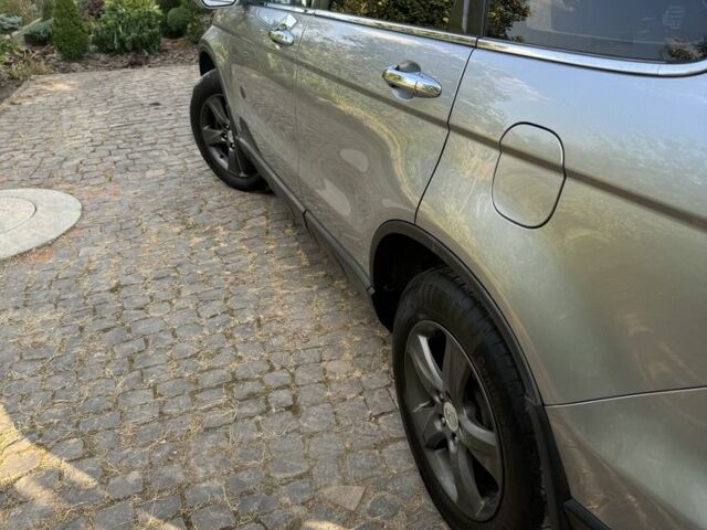 Серый Хонда СРВ, объемом двигателя 2.2 л и пробегом 260 тыс. км за 9800 $, фото 2 на Automoto.ua