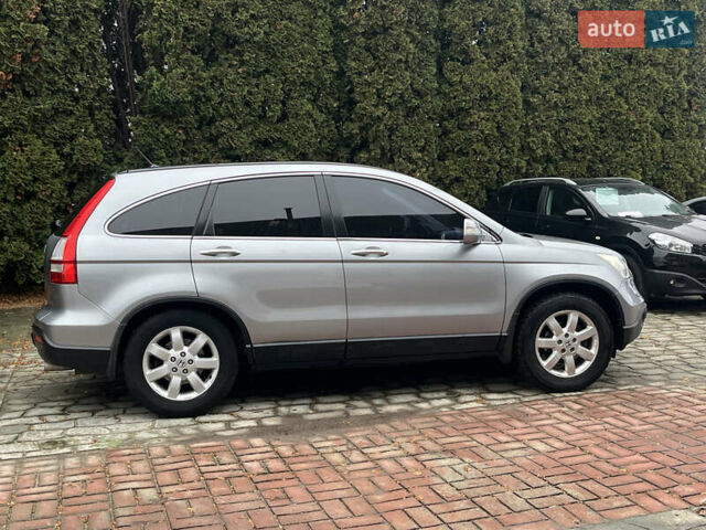 Серый Хонда СРВ, объемом двигателя 2 л и пробегом 214 тыс. км за 9500 $, фото 3 на Automoto.ua