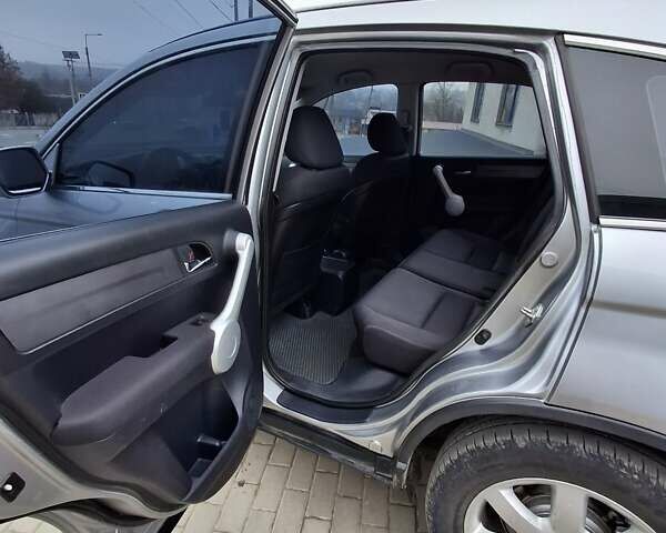 Серый Хонда СРВ, объемом двигателя 2 л и пробегом 240 тыс. км за 8200 $, фото 12 на Automoto.ua