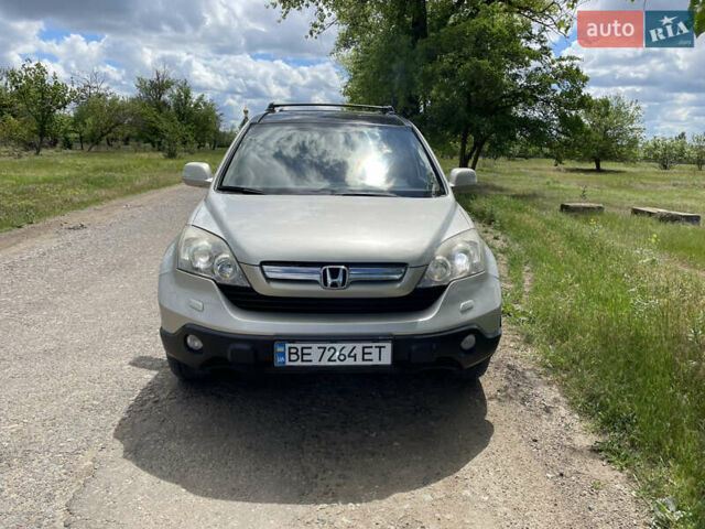 Сірий Хонда СРВ, об'ємом двигуна 2.2 л та пробігом 299 тис. км за 8200 $, фото 3 на Automoto.ua