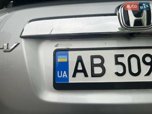 Сірий Хонда СРВ, об'ємом двигуна 2.2 л та пробігом 260 тис. км за 9300 $, фото 7 на Automoto.ua