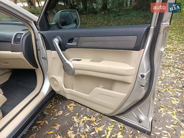 Серый Хонда СРВ, объемом двигателя 2.2 л и пробегом 307 тыс. км за 10300 $, фото 21 на Automoto.ua