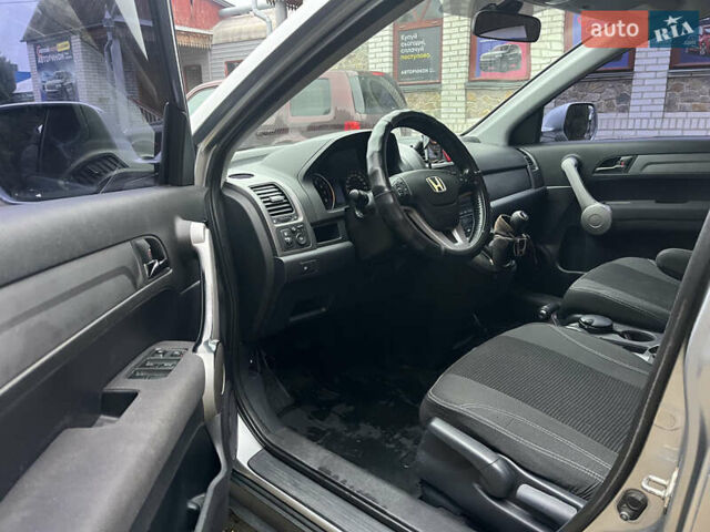 Серый Хонда СРВ, объемом двигателя 2 л и пробегом 214 тыс. км за 9500 $, фото 9 на Automoto.ua