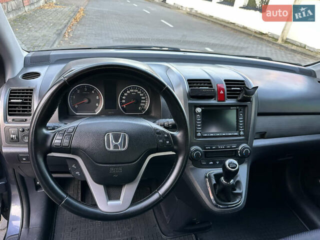 Сірий Хонда СРВ, об'ємом двигуна 2.2 л та пробігом 250 тис. км за 10900 $, фото 13 на Automoto.ua