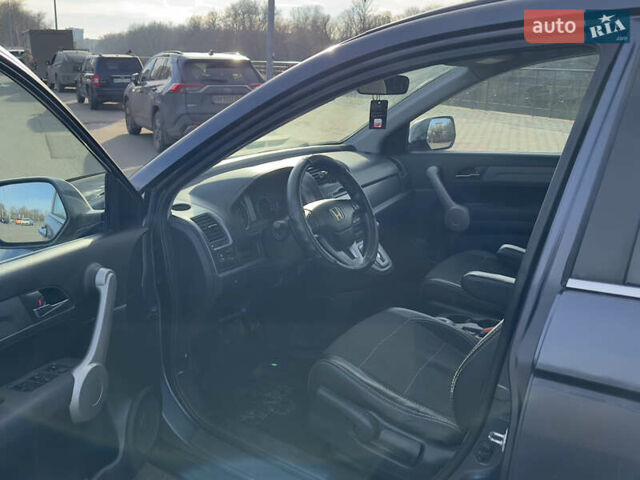 Сірий Хонда СРВ, об'ємом двигуна 2 л та пробігом 273 тис. км за 9300 $, фото 6 на Automoto.ua