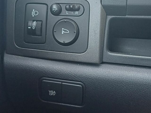 Серый Хонда СРВ, объемом двигателя 2 л и пробегом 191 тыс. км за 10000 $, фото 5 на Automoto.ua