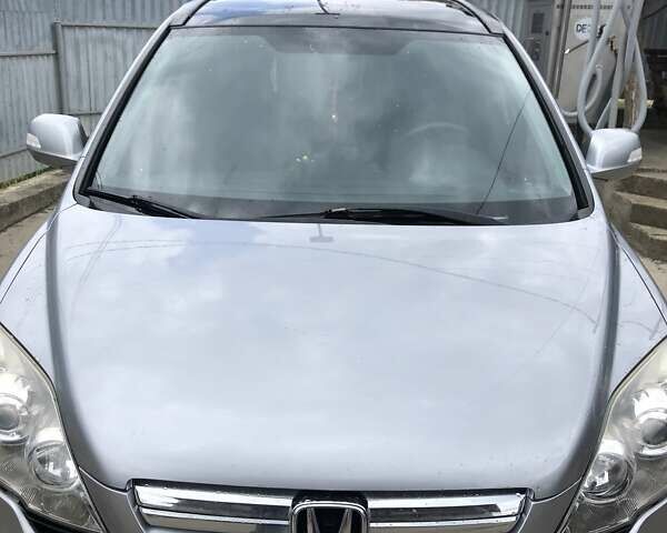 Серый Хонда СРВ, объемом двигателя 2.2 л и пробегом 300 тыс. км за 10300 $, фото 2 на Automoto.ua