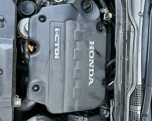 Сірий Хонда СРВ, об'ємом двигуна 2.2 л та пробігом 250 тис. км за 10900 $, фото 29 на Automoto.ua