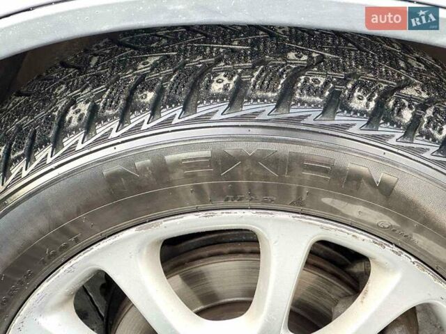 Серый Хонда СРВ, объемом двигателя 2.2 л и пробегом 286 тыс. км за 9100 $, фото 13 на Automoto.ua