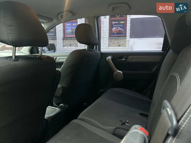 Серый Хонда СРВ, объемом двигателя 2 л и пробегом 214 тыс. км за 9500 $, фото 20 на Automoto.ua