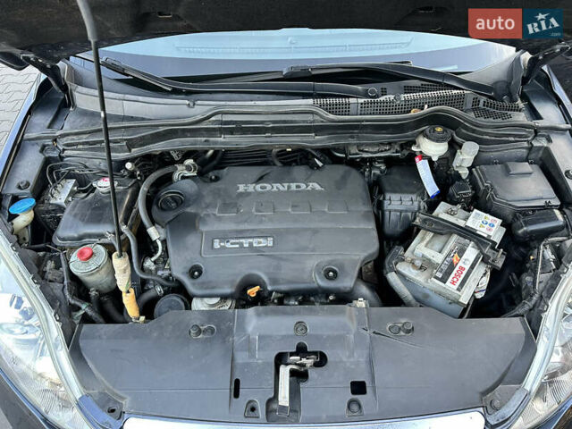Сірий Хонда СРВ, об'ємом двигуна 2.2 л та пробігом 250 тис. км за 10900 $, фото 28 на Automoto.ua