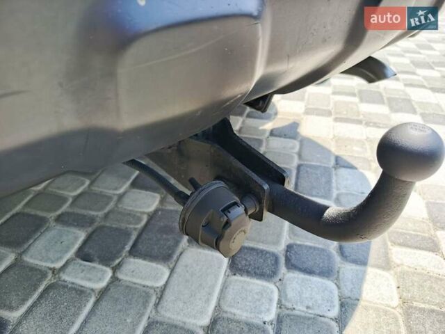 Серый Хонда СРВ, объемом двигателя 2.2 л и пробегом 247 тыс. км за 10550 $, фото 30 на Automoto.ua