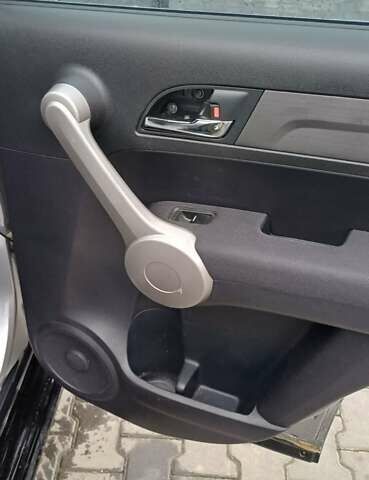 Серый Хонда СРВ, объемом двигателя 2 л и пробегом 194 тыс. км за 10500 $, фото 13 на Automoto.ua