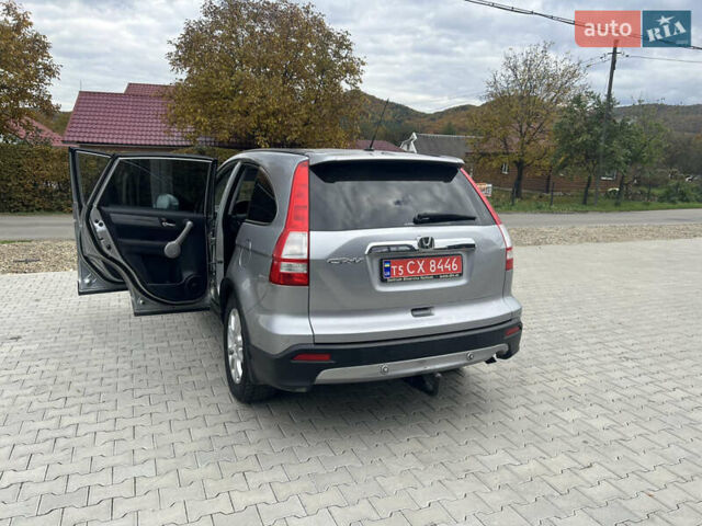 Серый Хонда СРВ, объемом двигателя 2.2 л и пробегом 293 тыс. км за 9800 $, фото 26 на Automoto.ua