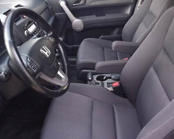 Серый Хонда СРВ, объемом двигателя 2.2 л и пробегом 214 тыс. км за 10500 $, фото 8 на Automoto.ua