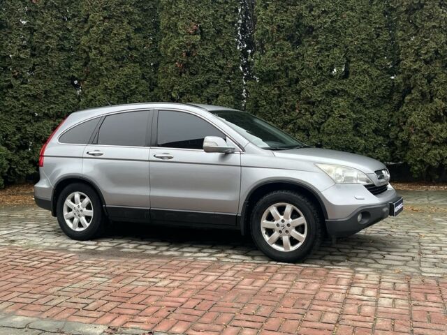 Серый Хонда СРВ, объемом двигателя 2 л и пробегом 214 тыс. км за 9500 $, фото 1 на Automoto.ua