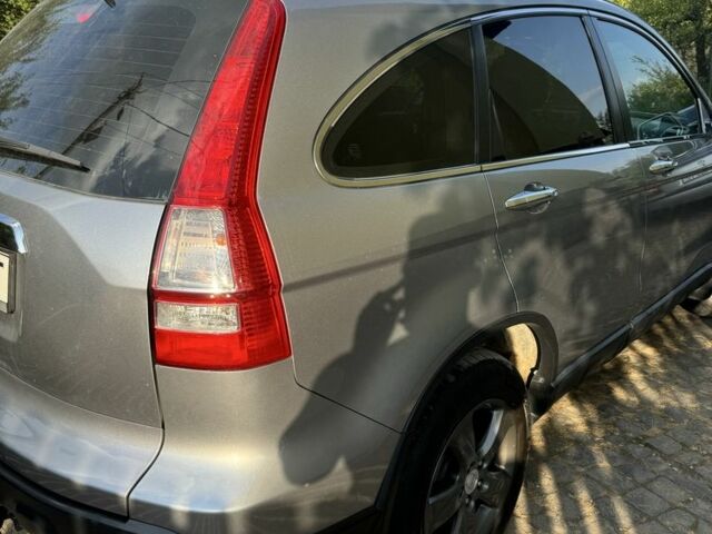 Серый Хонда СРВ, объемом двигателя 2.2 л и пробегом 260 тыс. км за 9800 $, фото 4 на Automoto.ua