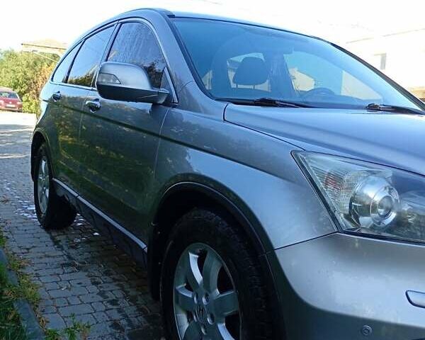 Сірий Хонда СРВ, об'ємом двигуна 2.2 л та пробігом 310 тис. км за 9900 $, фото 2 на Automoto.ua