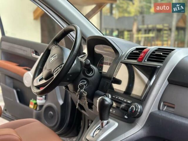 Хонда СРВ 2008 в Дрогобыче на Automoto.ua Серый Хонда СРВ, объемом двигателя 2 л и пробегом 192 тыс. км за 10800 $, фото 53 на Automoto.ua