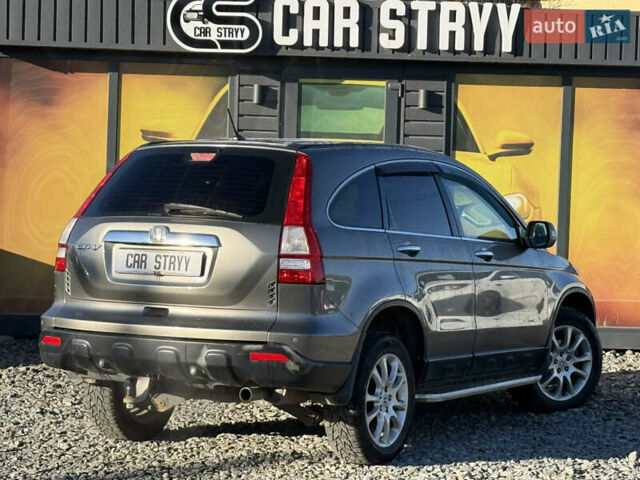 Серый Хонда СРВ, объемом двигателя 2.4 л и пробегом 214 тыс. км за 9500 $, фото 14 на Automoto.ua