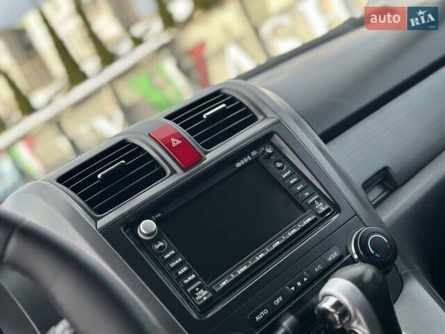 Сірий Хонда СРВ, об'ємом двигуна 2 л та пробігом 189 тис. км за 10899 $, фото 80 на Automoto.ua