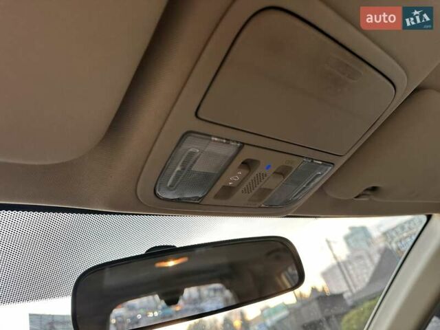 Серый Хонда СРВ, объемом двигателя 2.4 л и пробегом 212 тыс. км за 8900 $, фото 23 на Automoto.ua