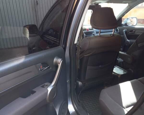 Сірий Хонда СРВ, об'ємом двигуна 2.2 л та пробігом 197 тис. км за 10300 $, фото 33 на Automoto.ua