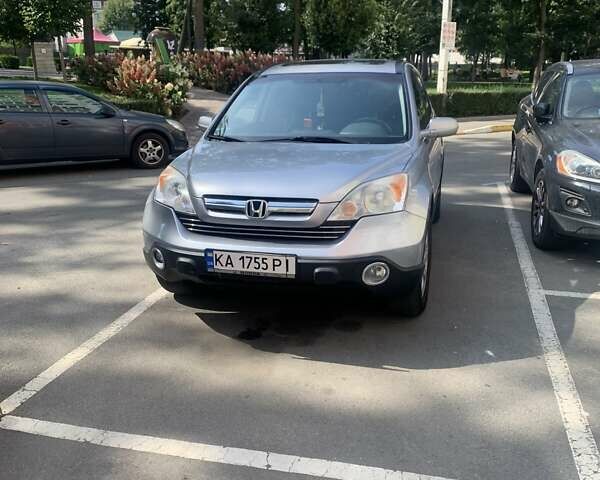 Серый Хонда СРВ, объемом двигателя 2.4 л и пробегом 150 тыс. км за 10400 $, фото 1 на Automoto.ua