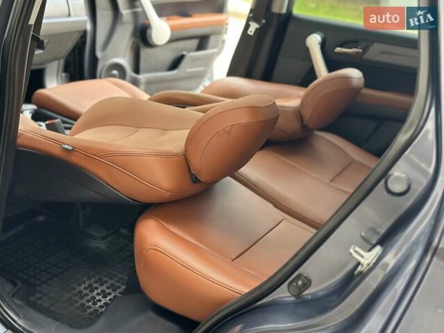 Хонда СРВ 2008 в Дрогобыче на Automoto.ua Серый Хонда СРВ, объемом двигателя 2 л и пробегом 192 тыс. км за 10800 $, фото 49 на Automoto.ua