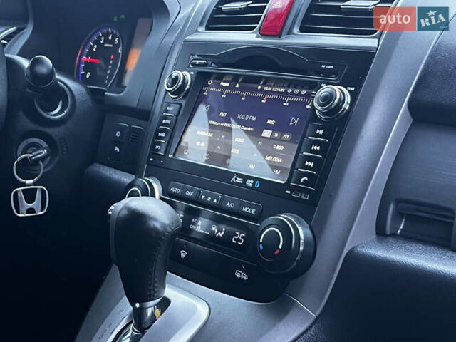 Сірий Хонда СРВ, об'ємом двигуна 2.35 л та пробігом 196 тис. км за 12600 $, фото 25 на Automoto.ua