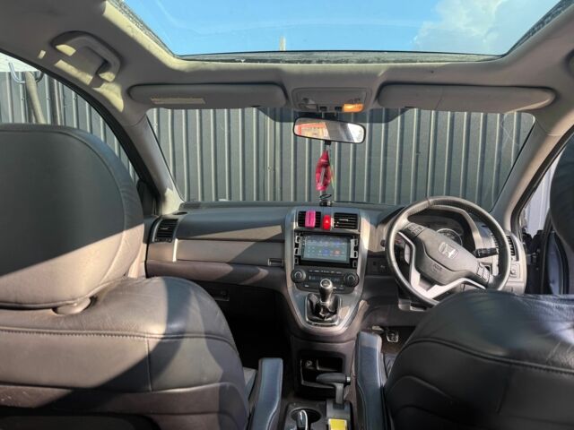 Сірий Хонда СРВ, об'ємом двигуна 2.2 л та пробігом 250 тис. км за 4200 $, фото 8 на Automoto.ua