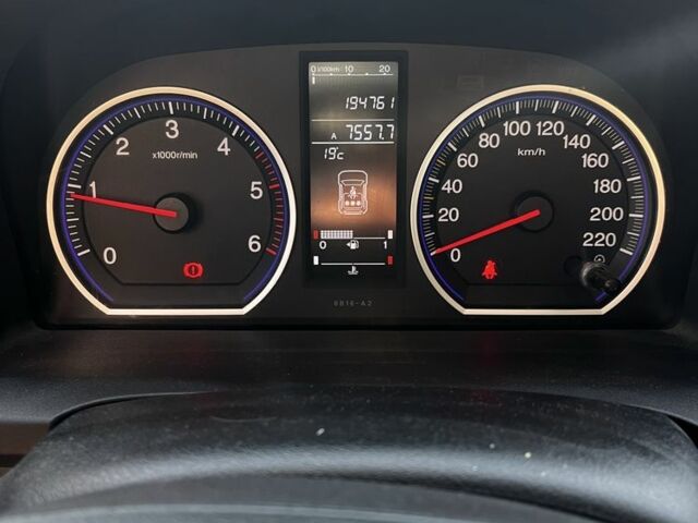 Серый Хонда СРВ, объемом двигателя 2.2 л и пробегом 195 тыс. км за 10300 $, фото 8 на Automoto.ua