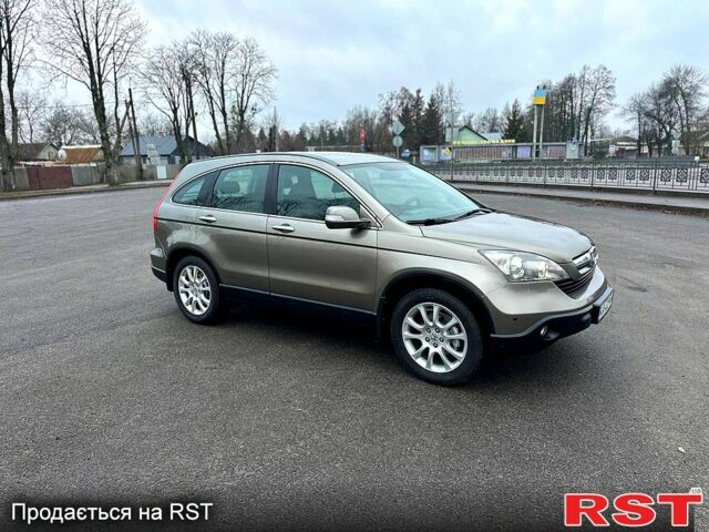 Серый Хонда СРВ, объемом двигателя 2 л и пробегом 157 тыс. км за 10000 $, фото 1 на Automoto.ua