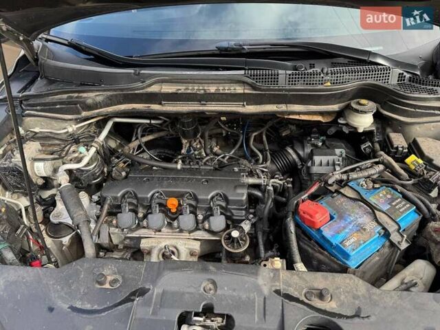 Серый Хонда СРВ, объемом двигателя 2 л и пробегом 228 тыс. км за 11000 $, фото 14 на Automoto.ua