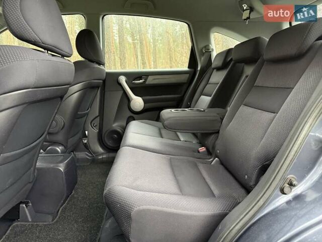 Сірий Хонда СРВ, об'ємом двигуна 2 л та пробігом 167 тис. км за 10999 $, фото 14 на Automoto.ua