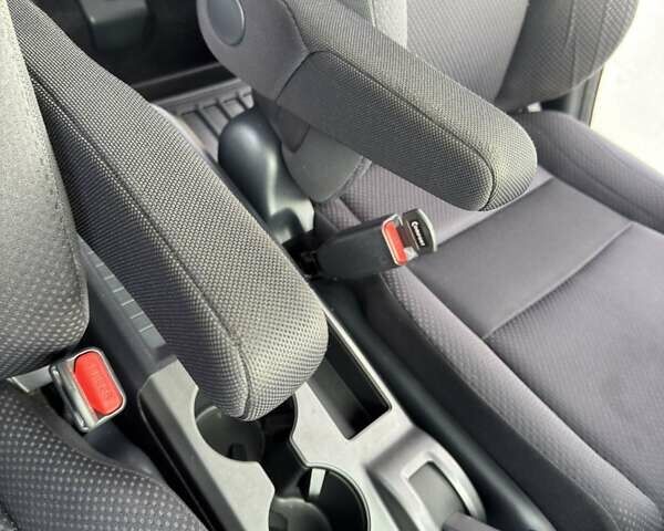 Сірий Хонда СРВ, об'ємом двигуна 2.2 л та пробігом 218 тис. км за 10950 $, фото 15 на Automoto.ua