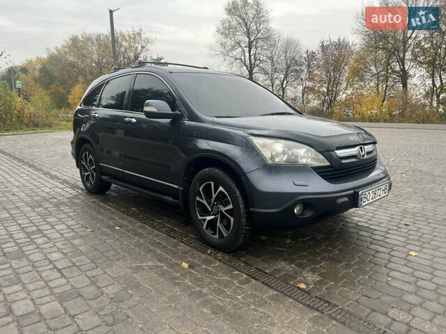 Сірий Хонда СРВ, об'ємом двигуна 2 л та пробігом 238 тис. км за 9499 $, фото 2 на Automoto.ua