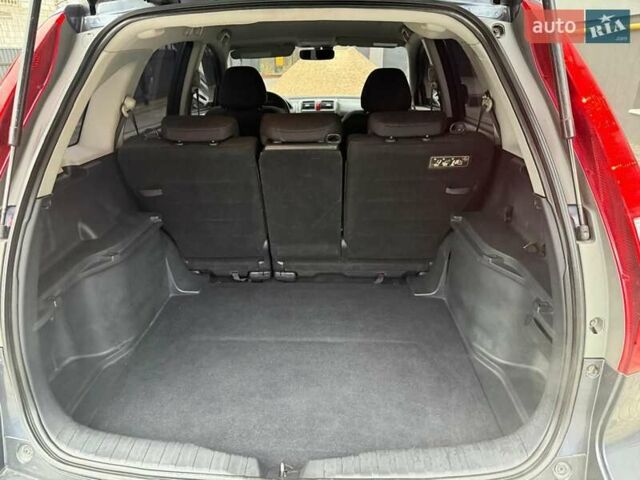 Серый Хонда СРВ, объемом двигателя 2 л и пробегом 239 тыс. км за 10750 $, фото 13 на Automoto.ua