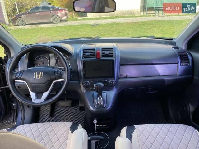 Серый Хонда СРВ, объемом двигателя 2.4 л и пробегом 306 тыс. км за 10300 $, фото 5 на Automoto.ua