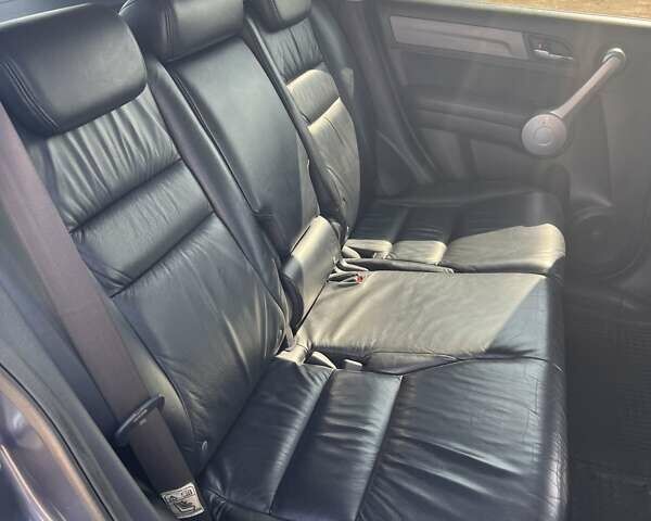 Серый Хонда СРВ, объемом двигателя 2.4 л и пробегом 228 тыс. км за 11150 $, фото 28 на Automoto.ua