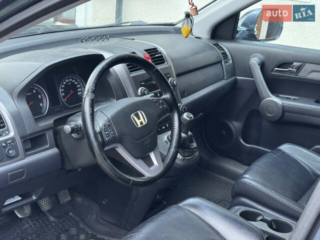 Серый Хонда СРВ, объемом двигателя 2.2 л и пробегом 258 тыс. км за 9750 $, фото 9 на Automoto.ua